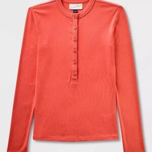 Universal Thread Women’s Long-Sleeve Henley Top Rust Color